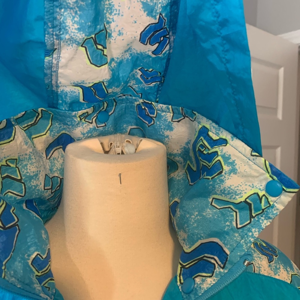 Nike Windbreaker Jacket - image 6